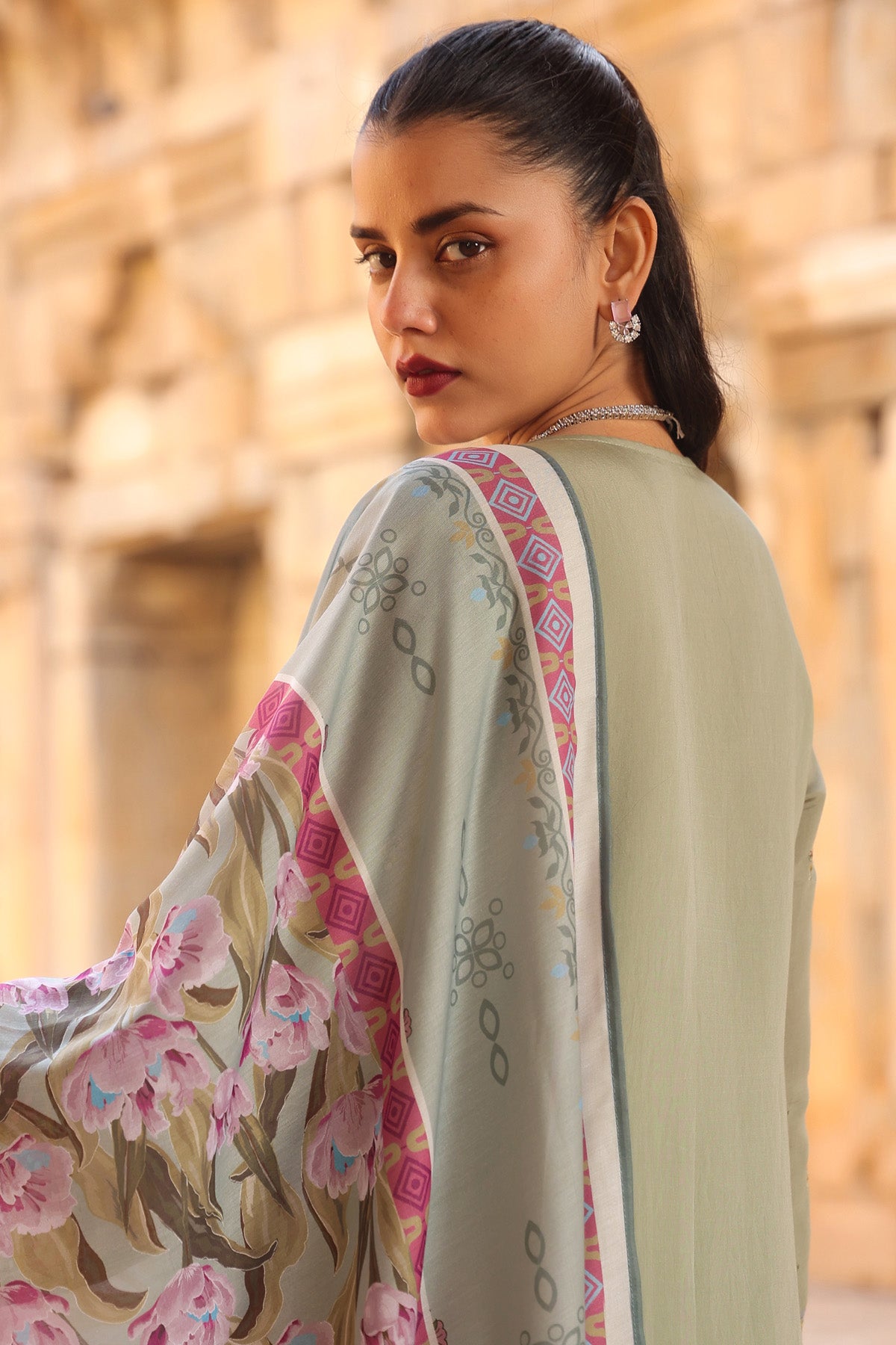 GREEN MUL CHANDERI STRAIGHT KURTA WITH PANT AND DUPATTA