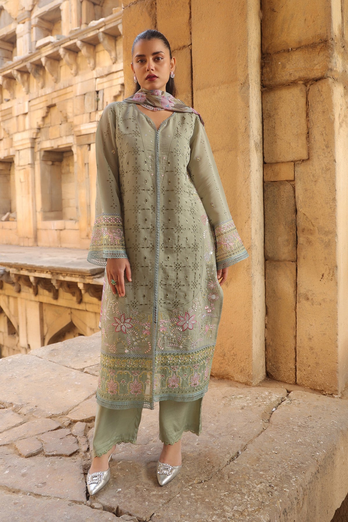 GREEN MUL CHANDERI STRAIGHT KURTA WITH PANT AND DUPATTA