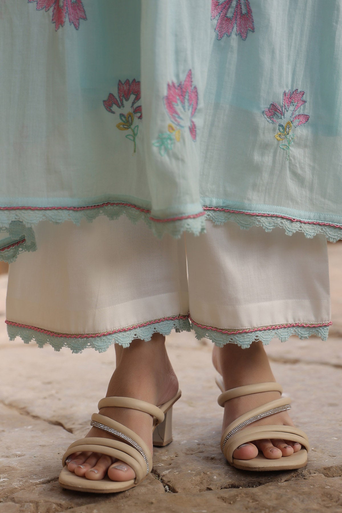 WHITE MULMUL A -LINE KURTA WITH PANT AND DUPATTA