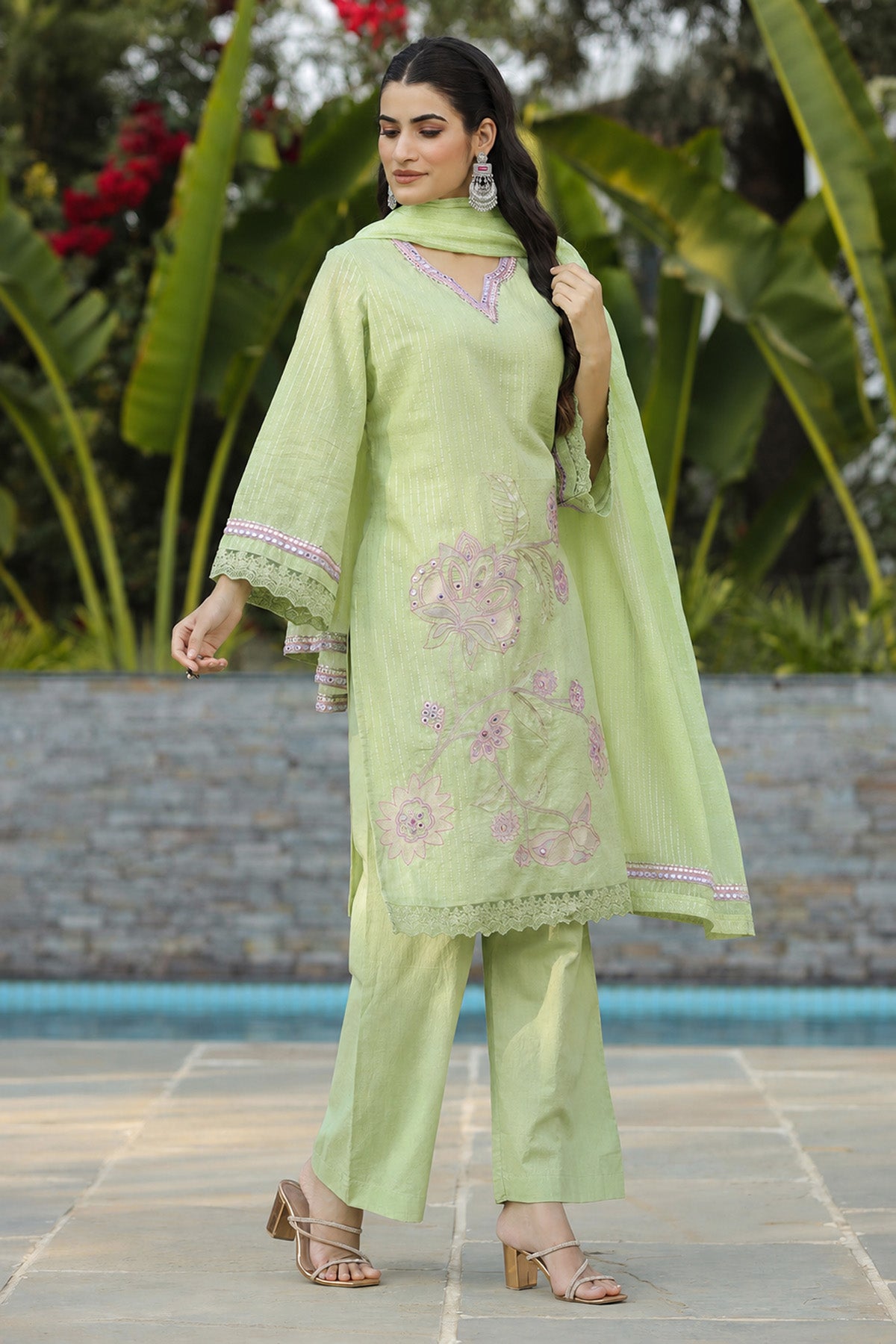 Green Cotton Embroidered Kurta Set With Dupatta