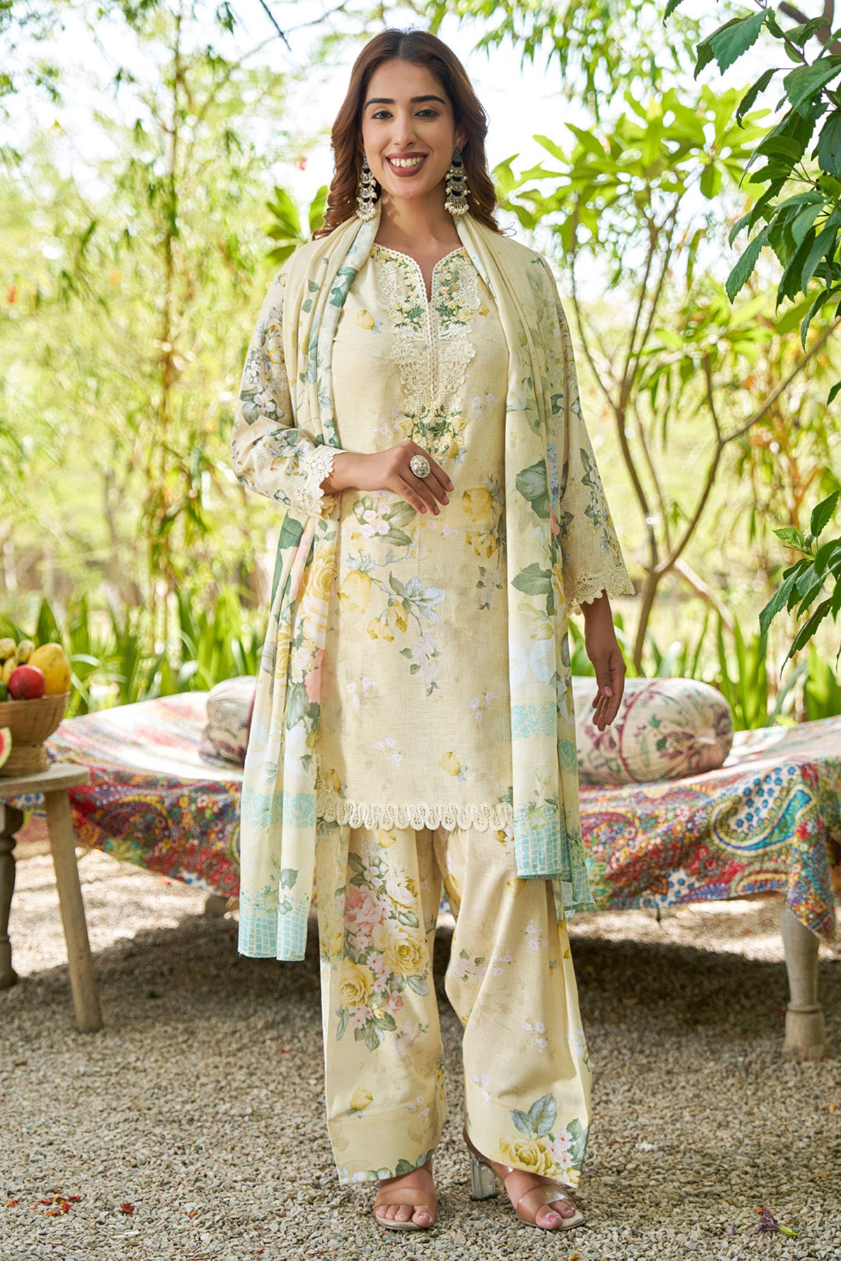 Green linen embroidered Farshi Suit Set With Dupatta