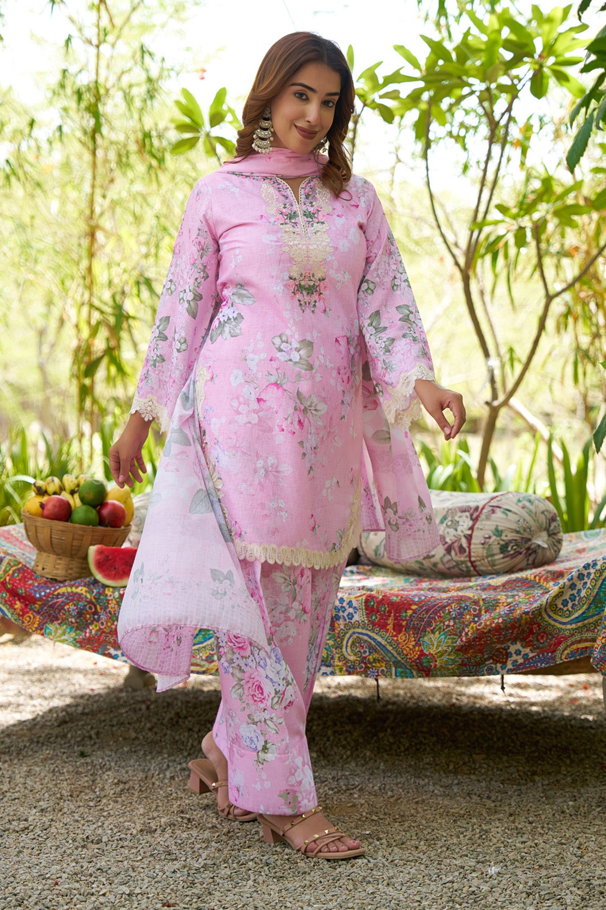 pink linen embroidered Farshi Suit Set With Dupatta