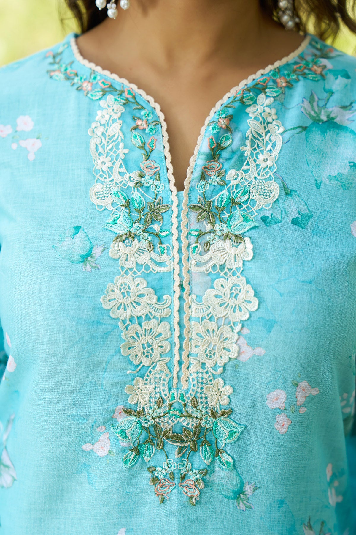 Aqua Blue linen embroidered Farshi Suit Set With Dupatta