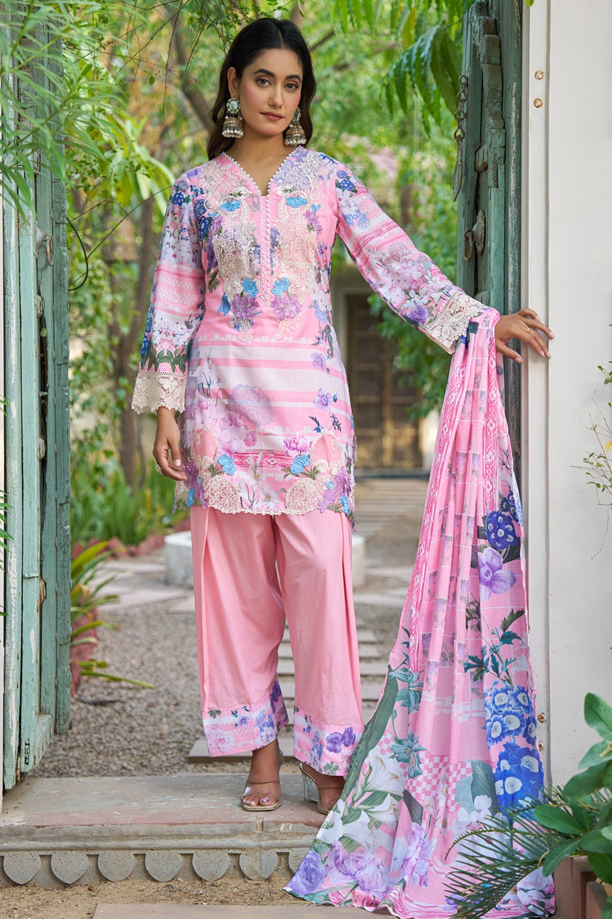 Pink cotton embroidered Farshi Suit Set With Dupatta