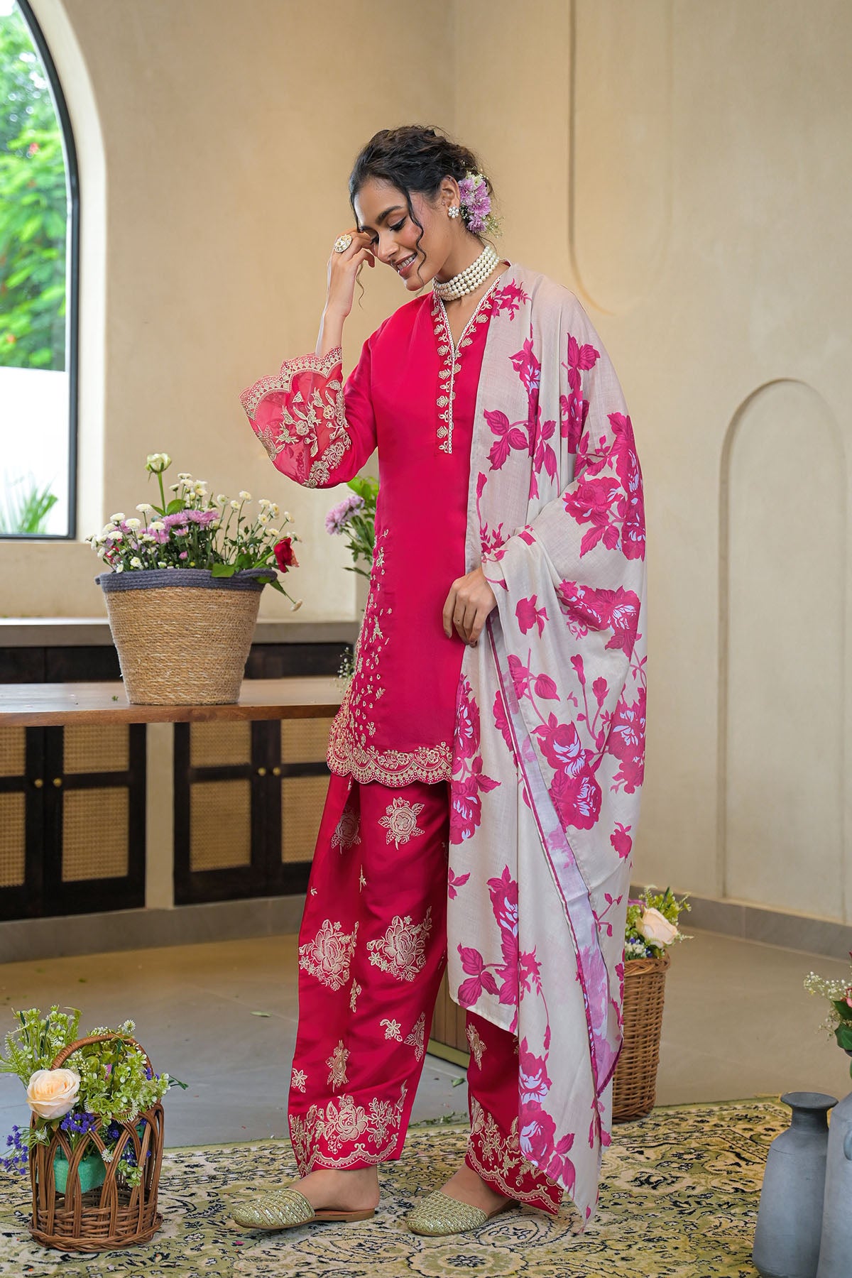 Pink Solid Chanderi Embroidered Farsi Salwar Set