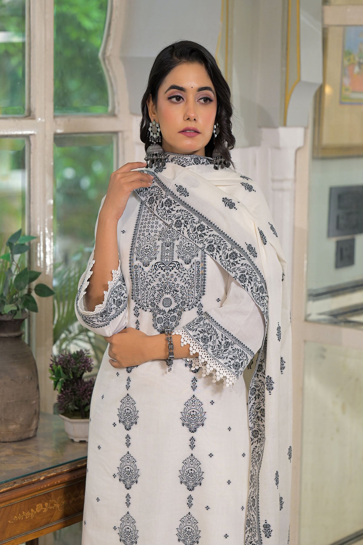 White Embroidered Cotton Straight Suit