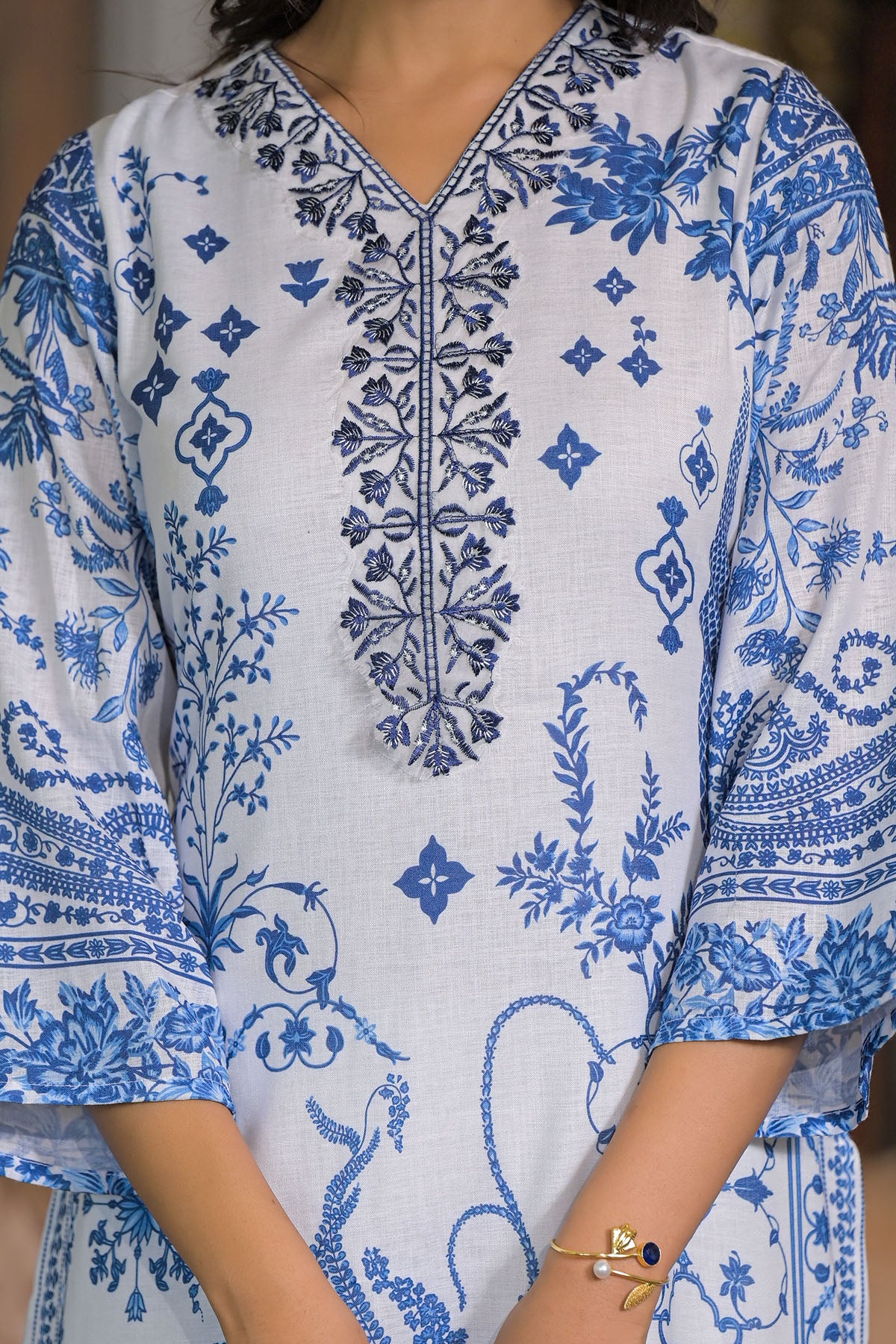 White & Blue Linen Printed Straight-Cut Suit