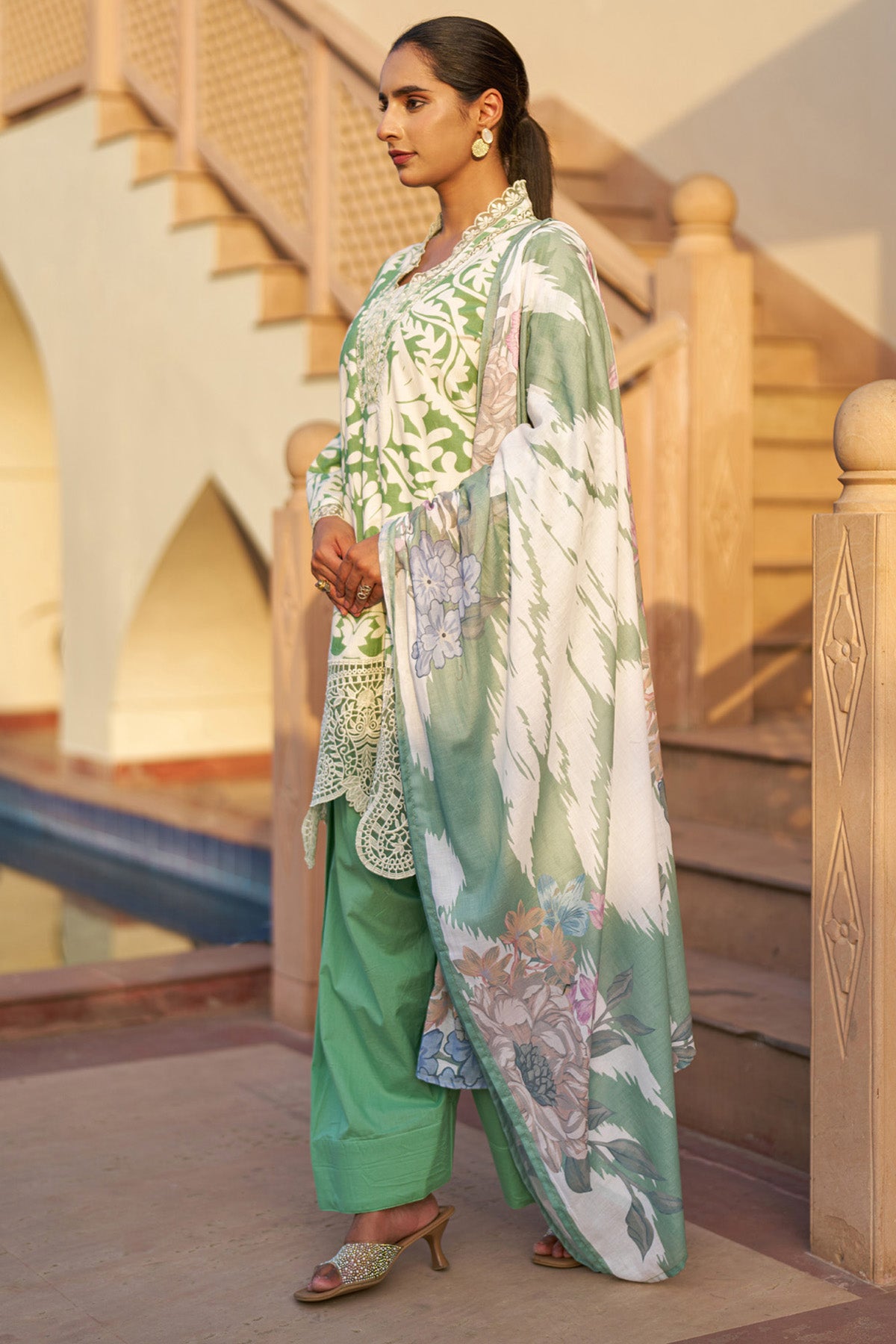 Green cotton embroidered Farshi Suit Set With Dupatta