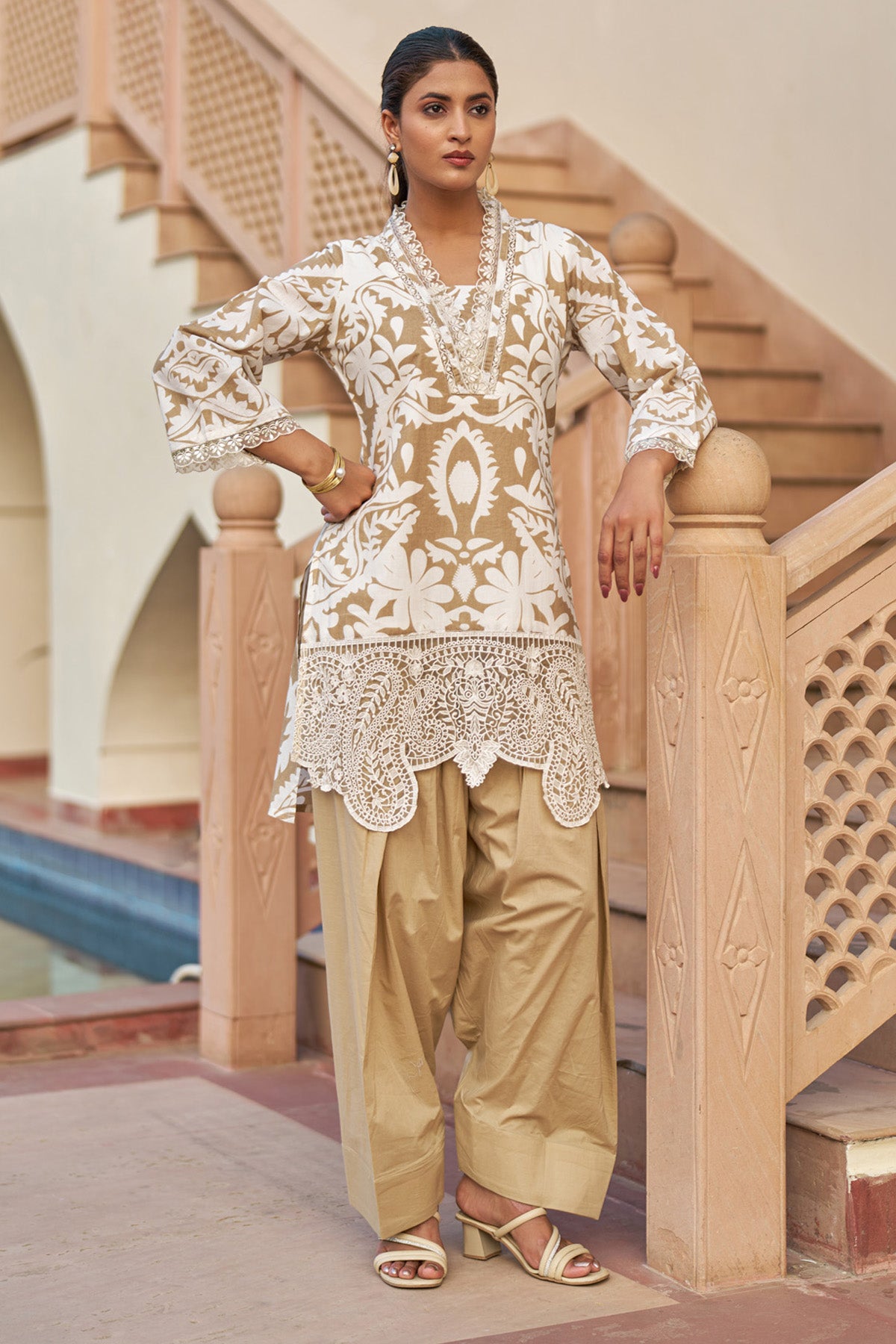 Brown cotton embroidered Farshi Suit Set With Dupatta