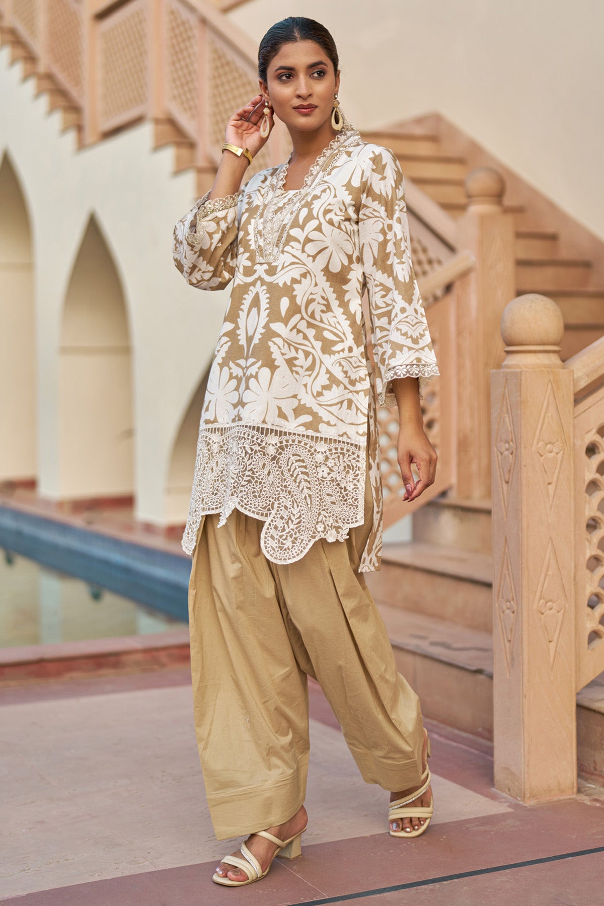 Brown cotton embroidered Farshi Suit Set With Dupatta