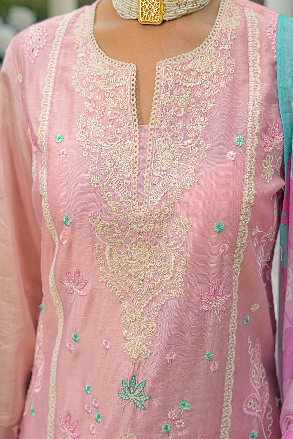 Dusty Pink Chanderi Embroidered Straight Suit Set With Dupatta