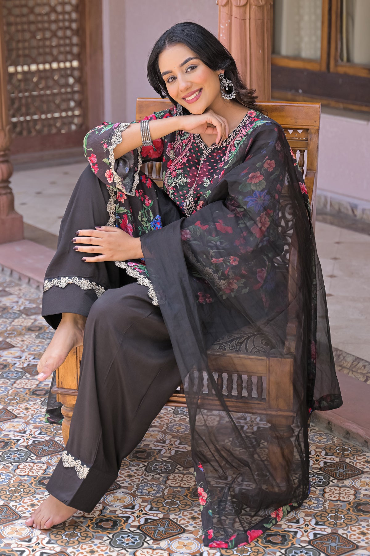 Black Chinon Embroidered Farsi