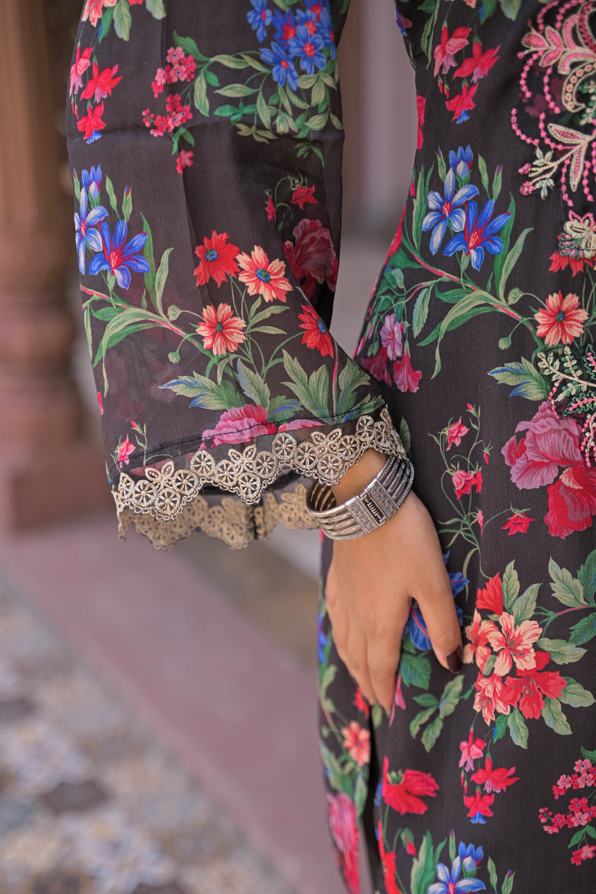 Black Chinon Embroidered Farsi