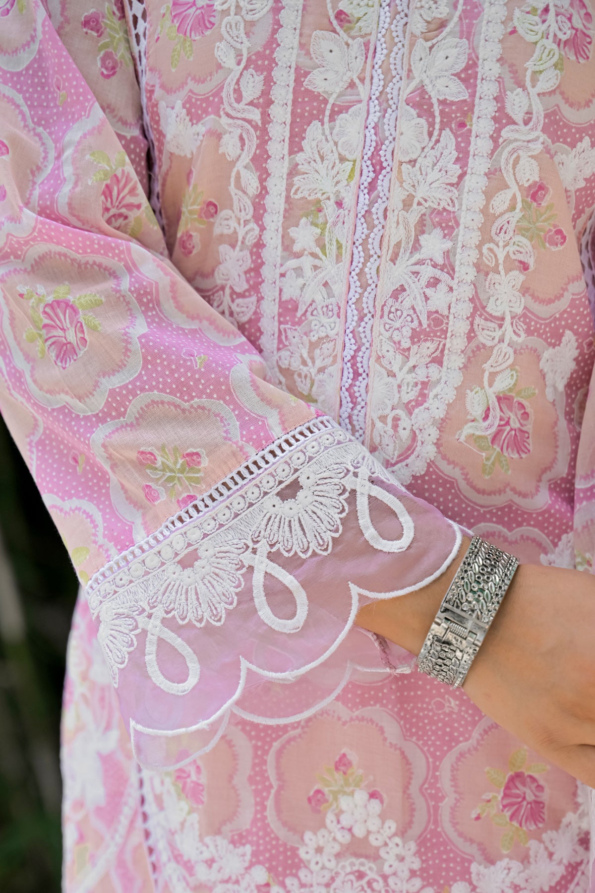 Pink Cotton Embroidered Suit Set With Dupatta