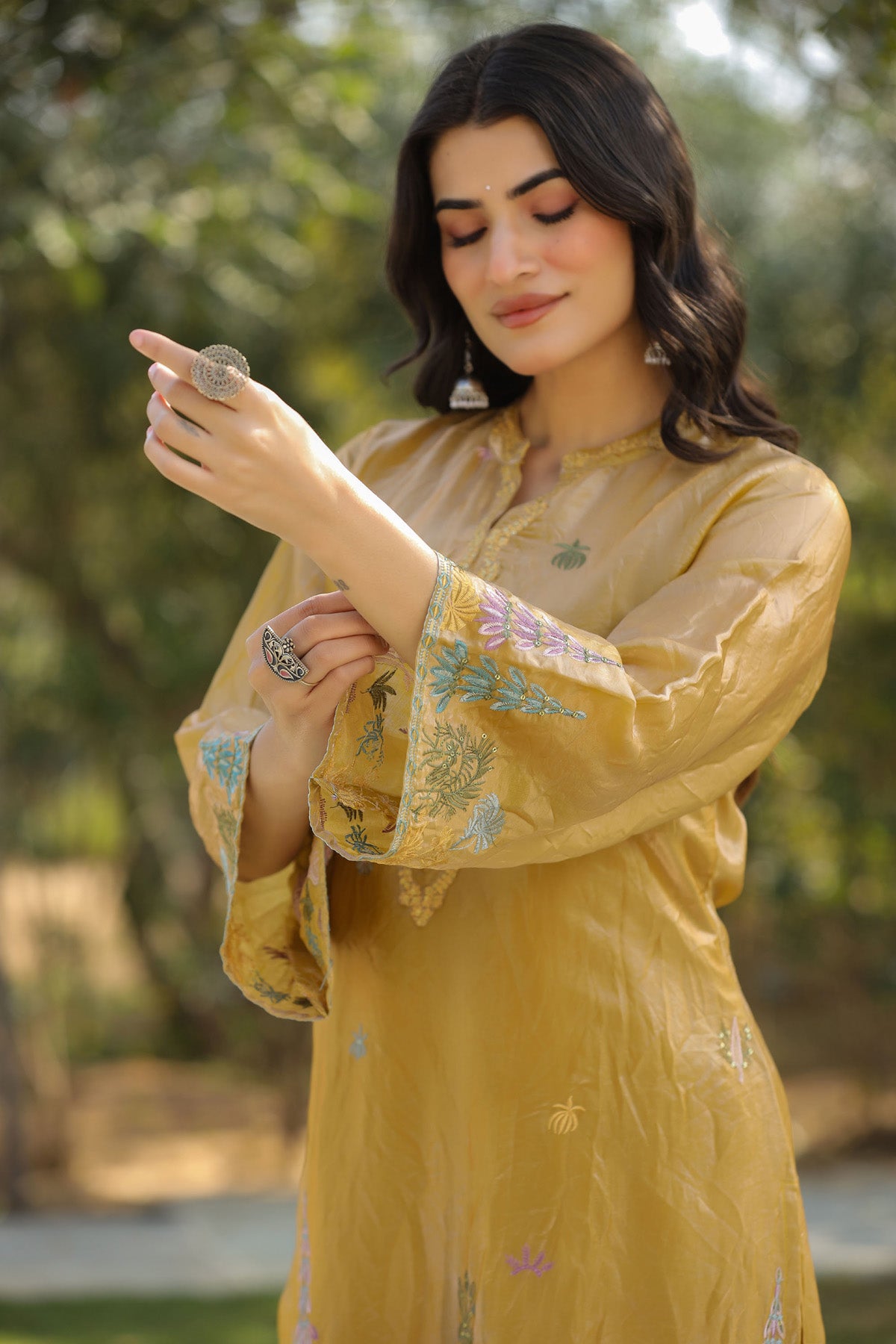 Mustard Organza Embridered Kurta Set With Dupatta