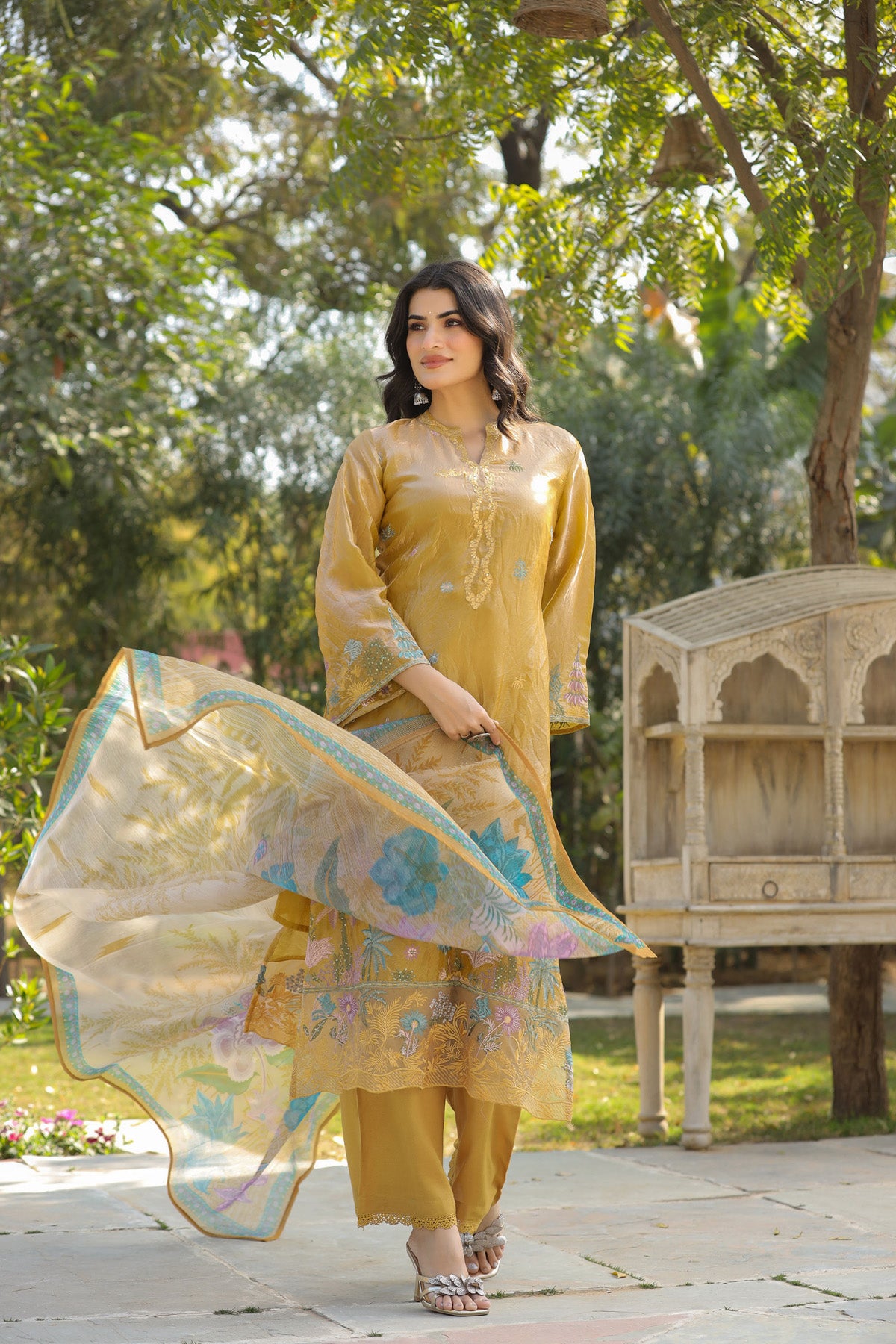 Mustard Organza Embridered Kurta Set With Dupatta