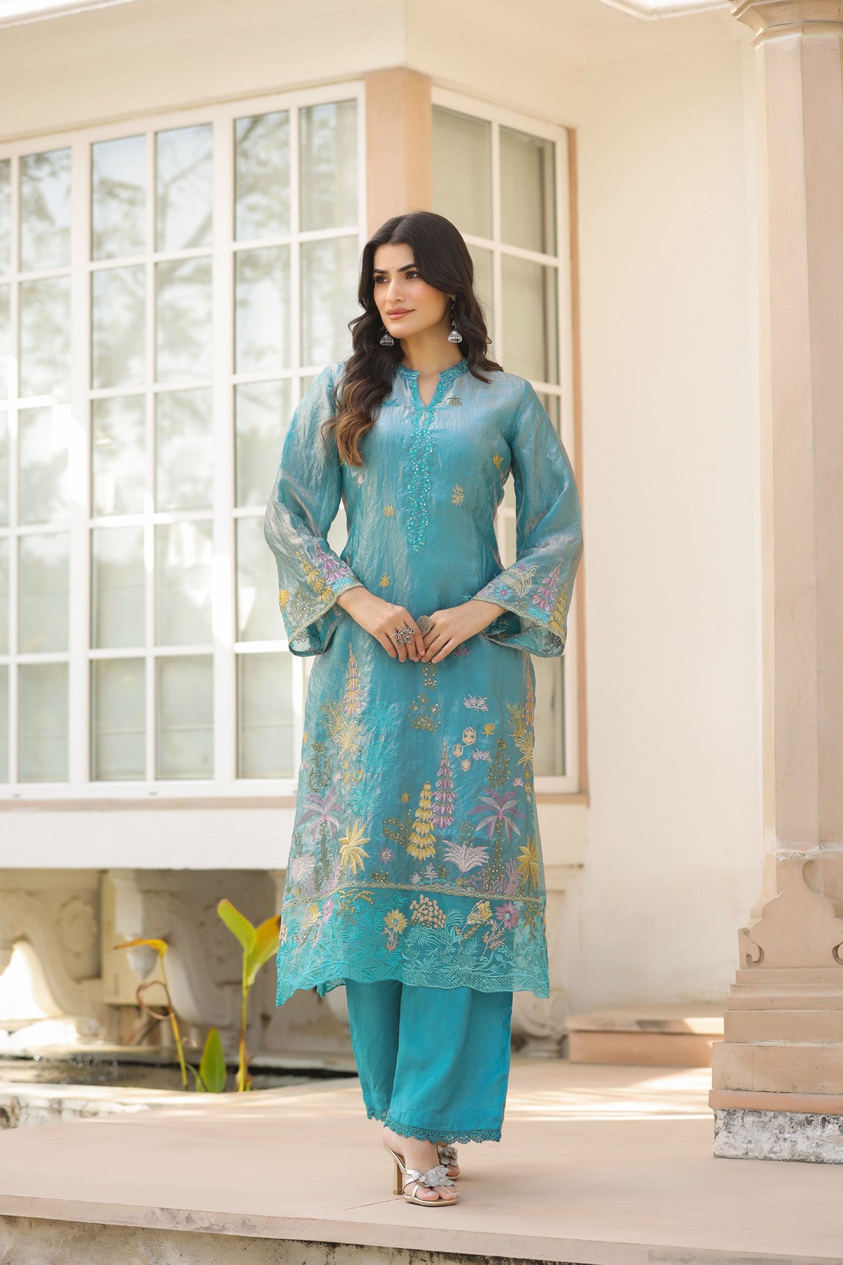 Turquoise Blue Organza Embridered Kurta Set With Dupatta