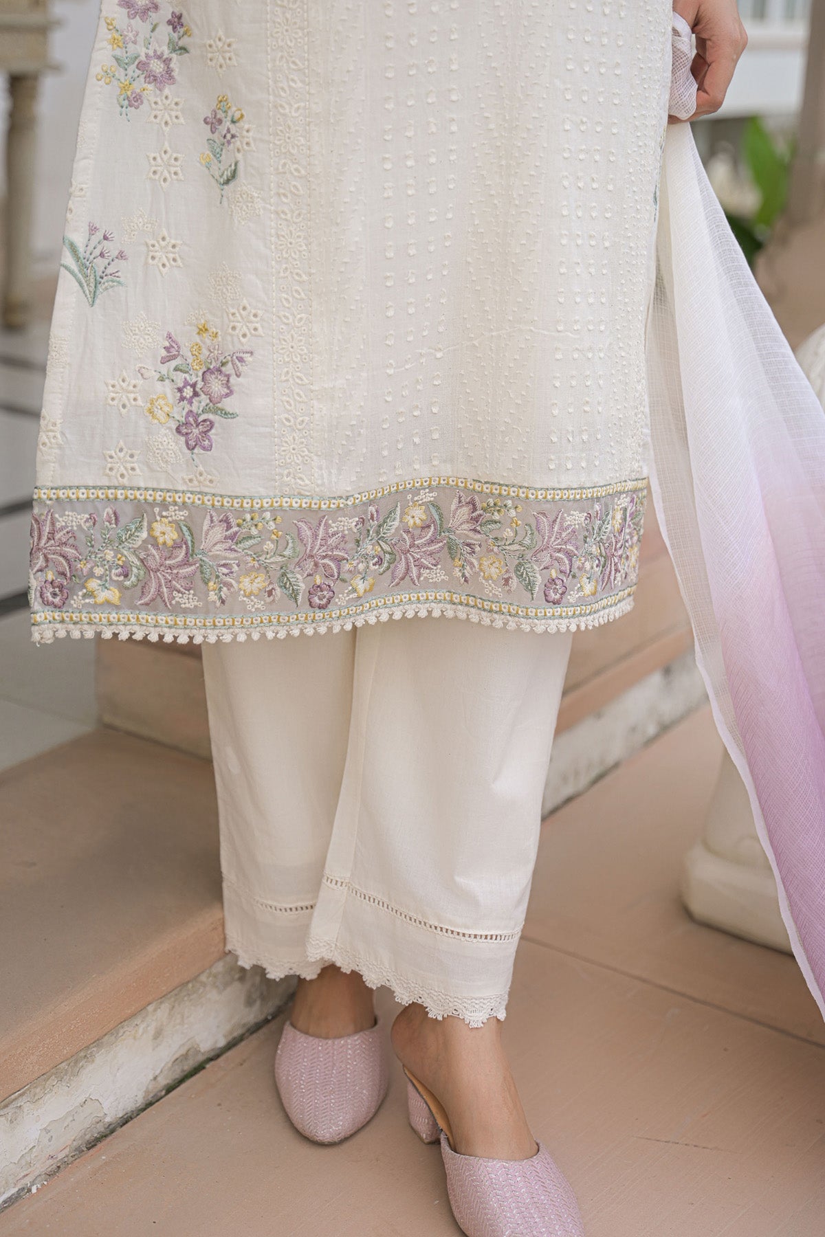 Pink Cotton Embroidered Kurta Set With Dupatta