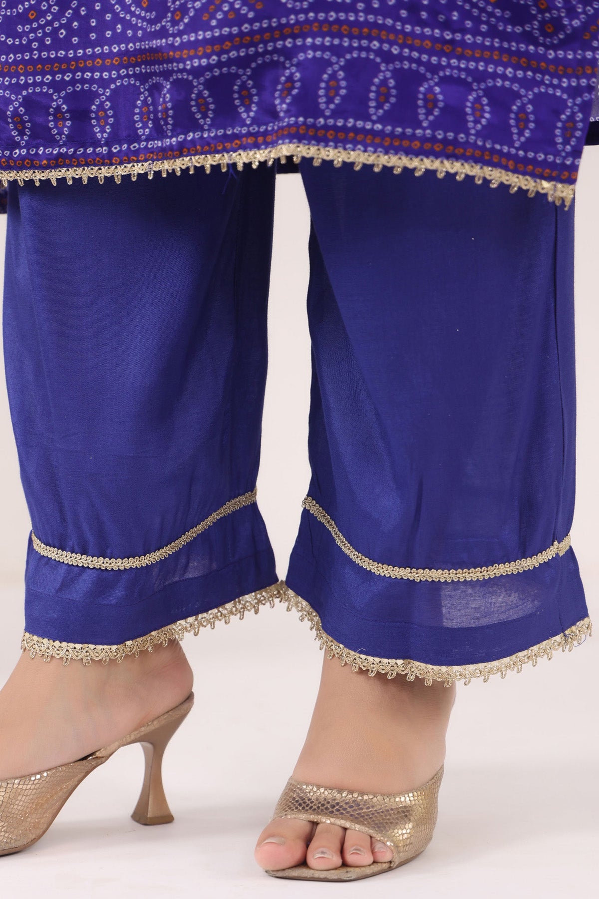 Blue Crepe Silk Embroidered Kurta Set With Dupatta