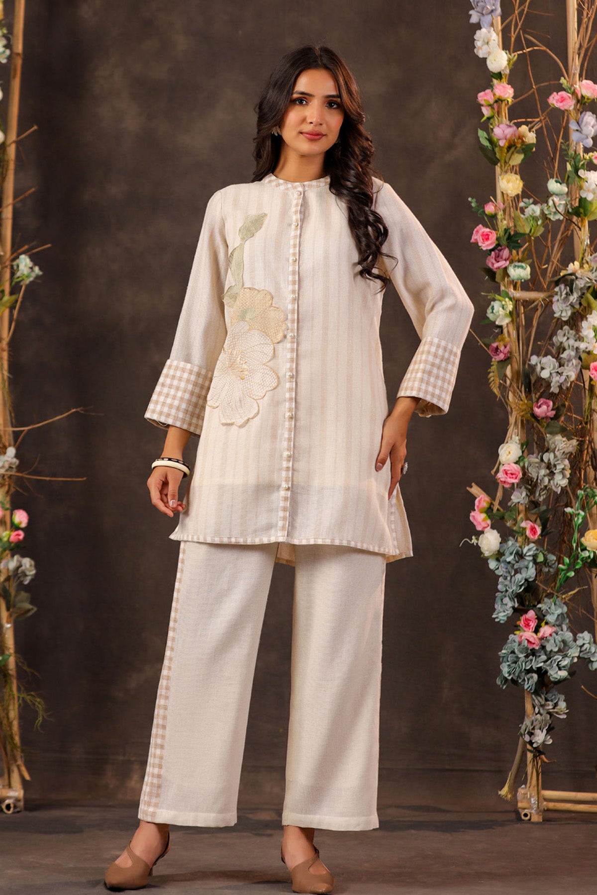 Beige Jute Embroidered Cord Set
