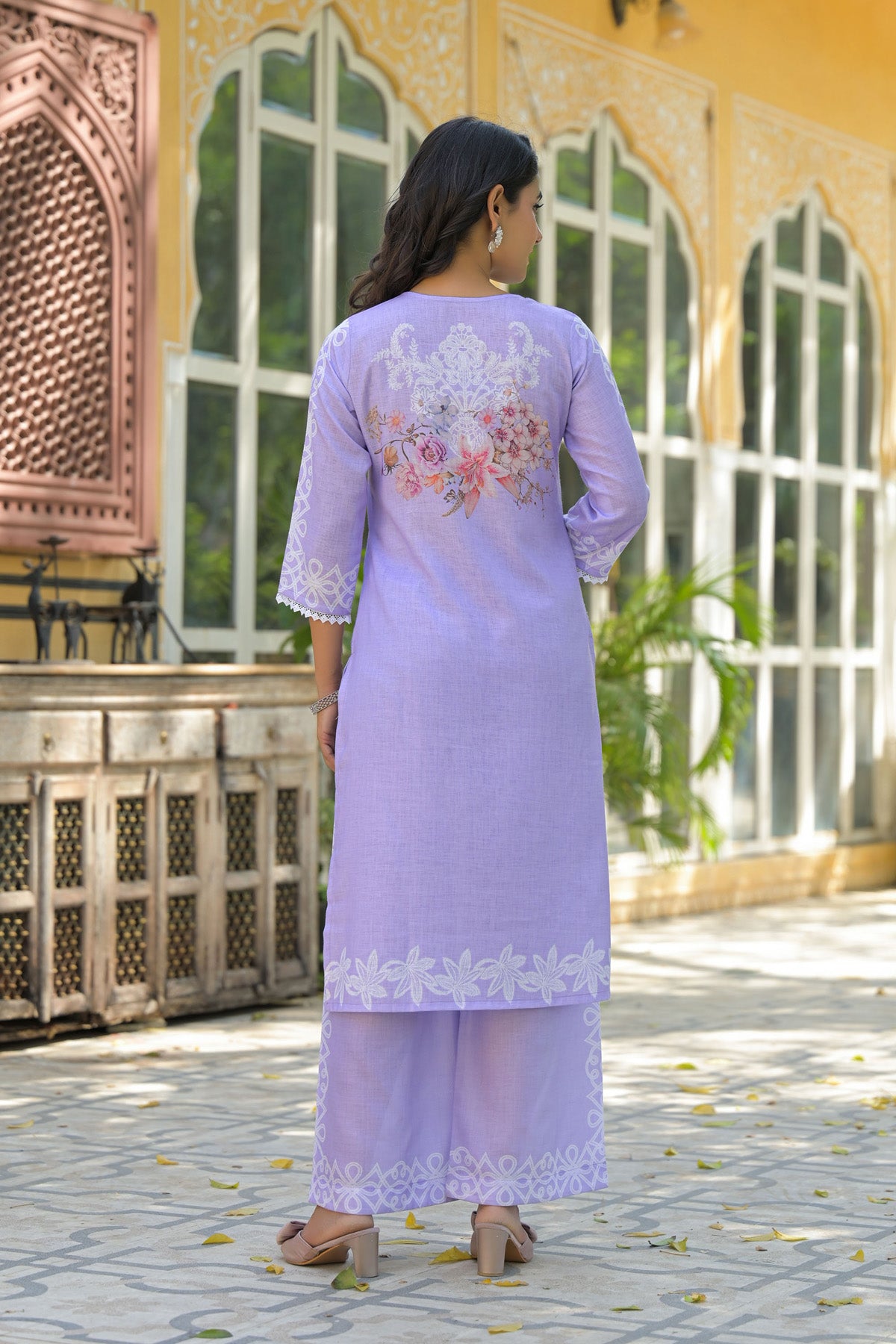 Lavender Embroidered Cotton Kurta Set With Dupatta