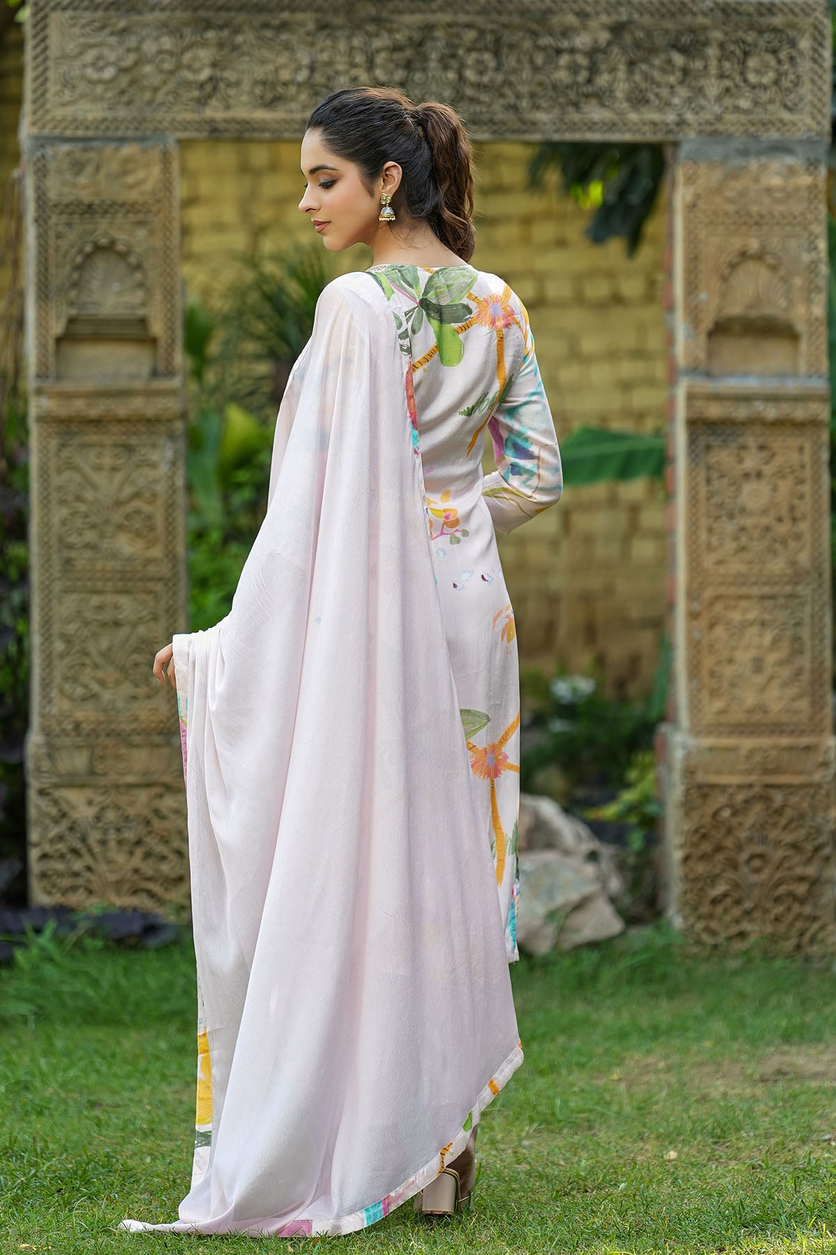 Pink Muslin Printed Straight-Cut Suit Set