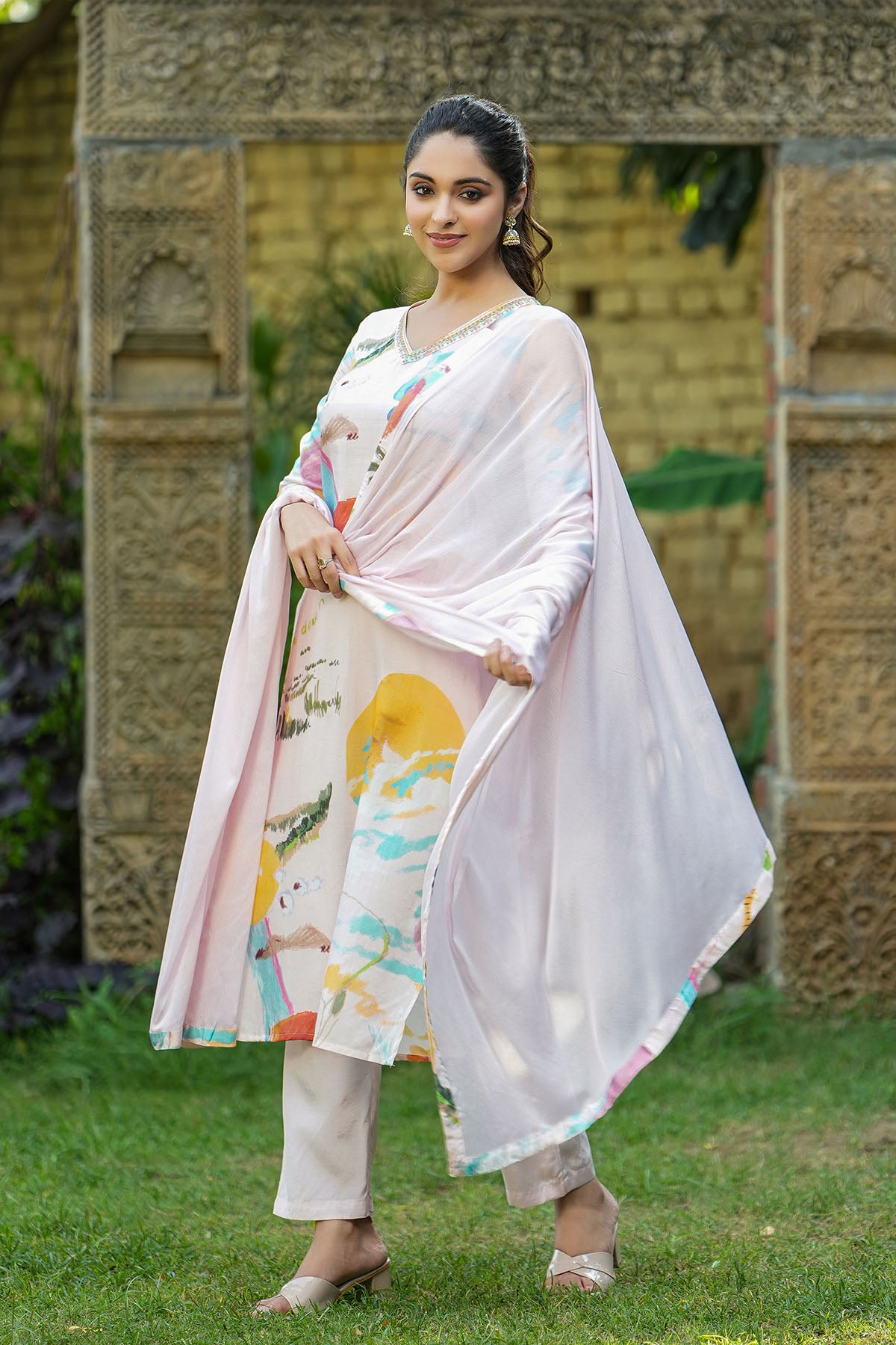 Pink Muslin Printed Straight-Cut Suit Set