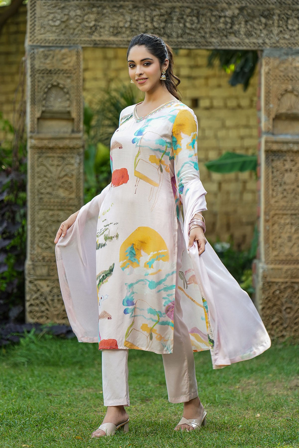 Pink Muslin Printed Straight-Cut Suit Set