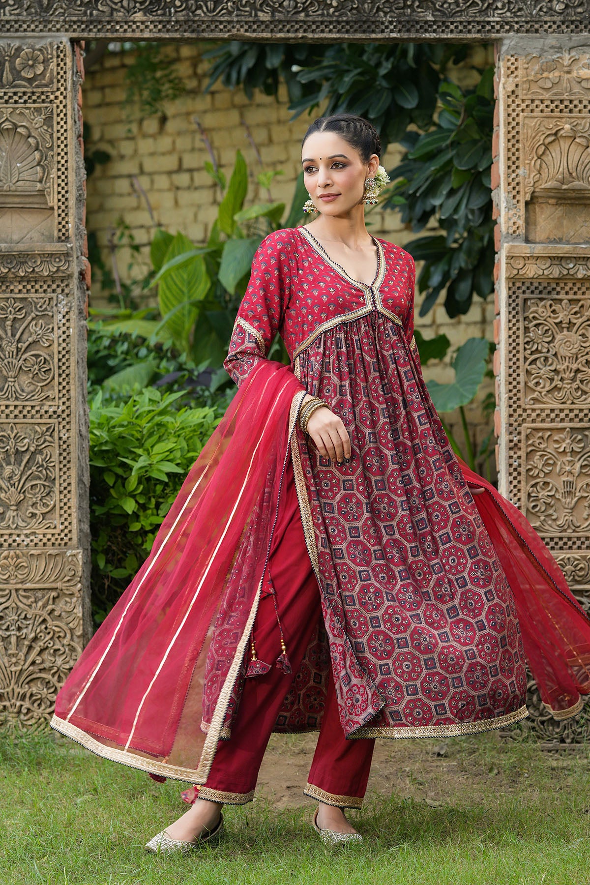 Red Multicolor Muslin Handwork Suit Set