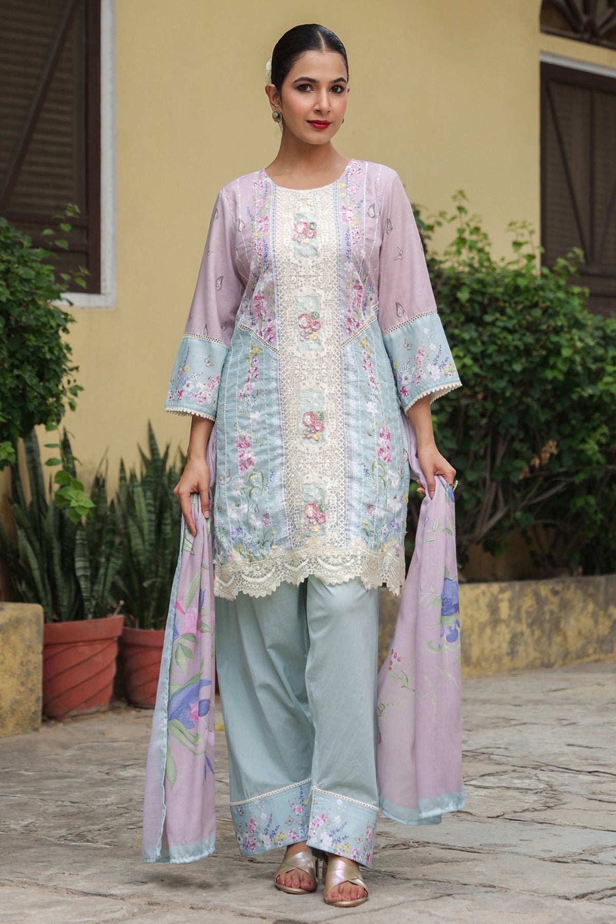 Powder Blue Cotton Embroidered Farshi Suit Set With Dupatta