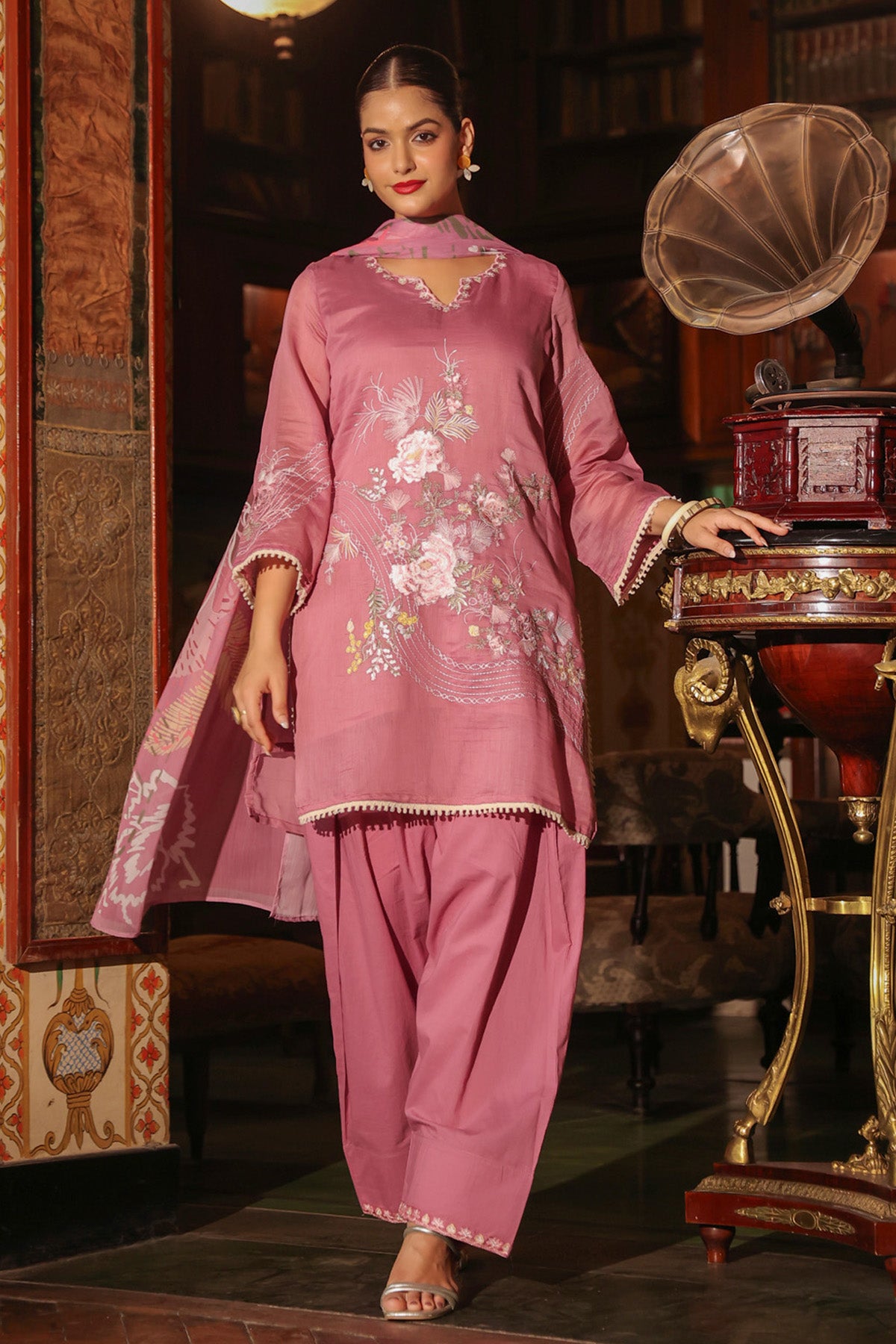 Rose Pink Mul Chanderi Embroidered Farshi Suit Set With Dupatta
