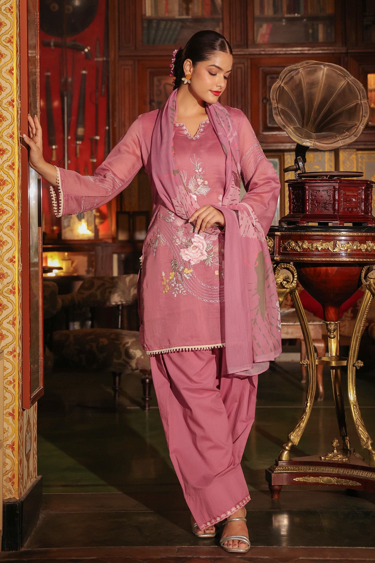 Rose Pink Mul Chanderi Embroidered Farshi Suit Set With Dupatta