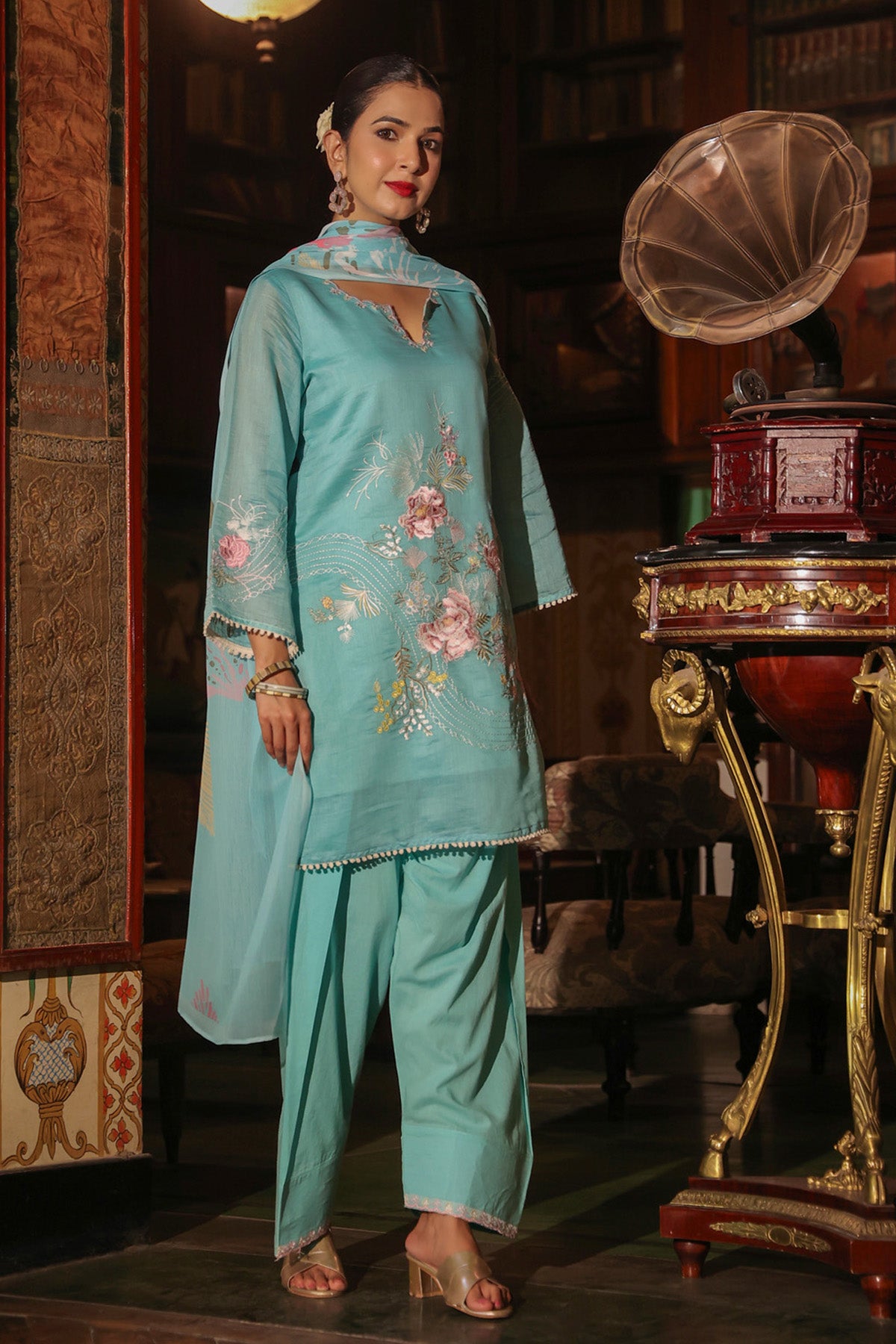 Teal Blue Mul Chanderi Embroidered Farshi Suit Set With Dupatta