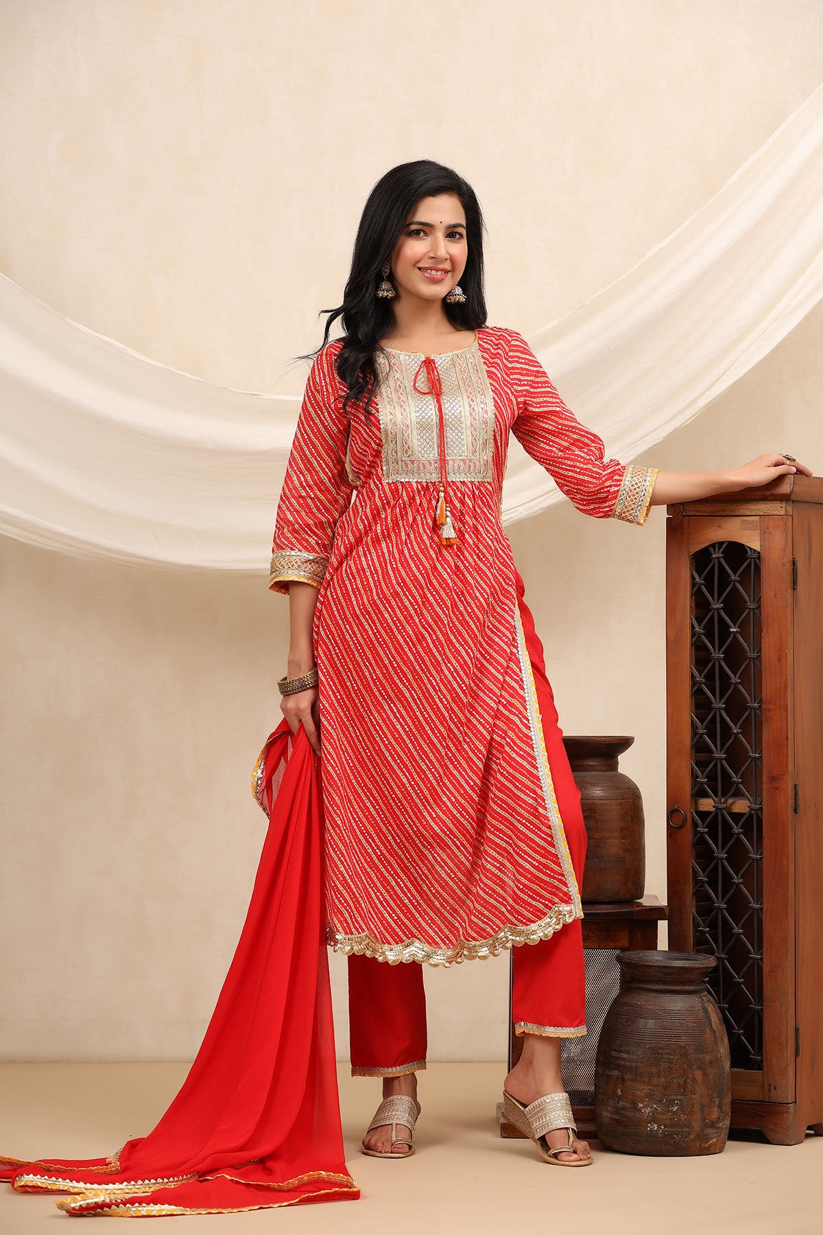 Red Cotton Gotapatti Straight-Cut Suit