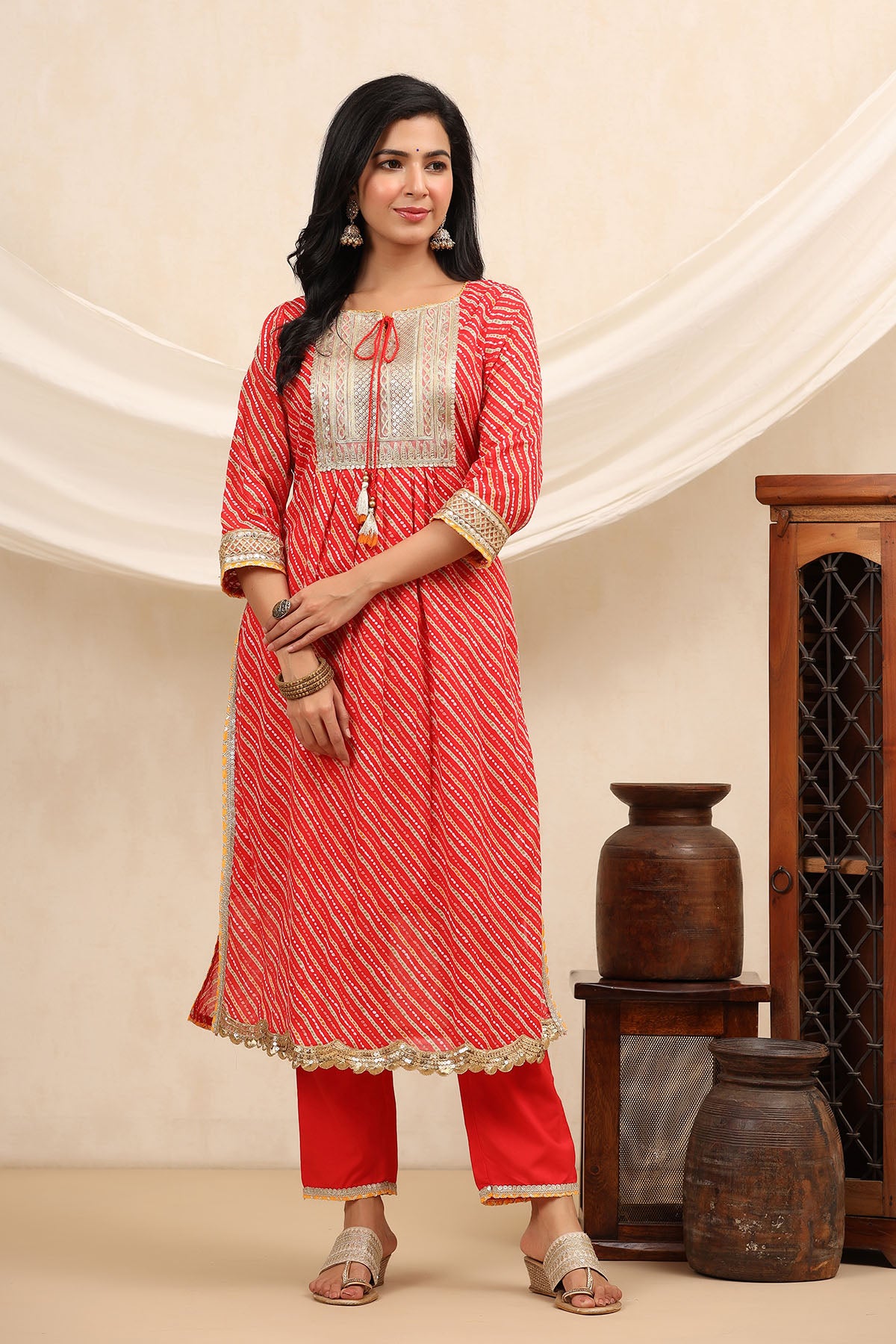 Red Cotton Gotapatti Straight-Cut Suit