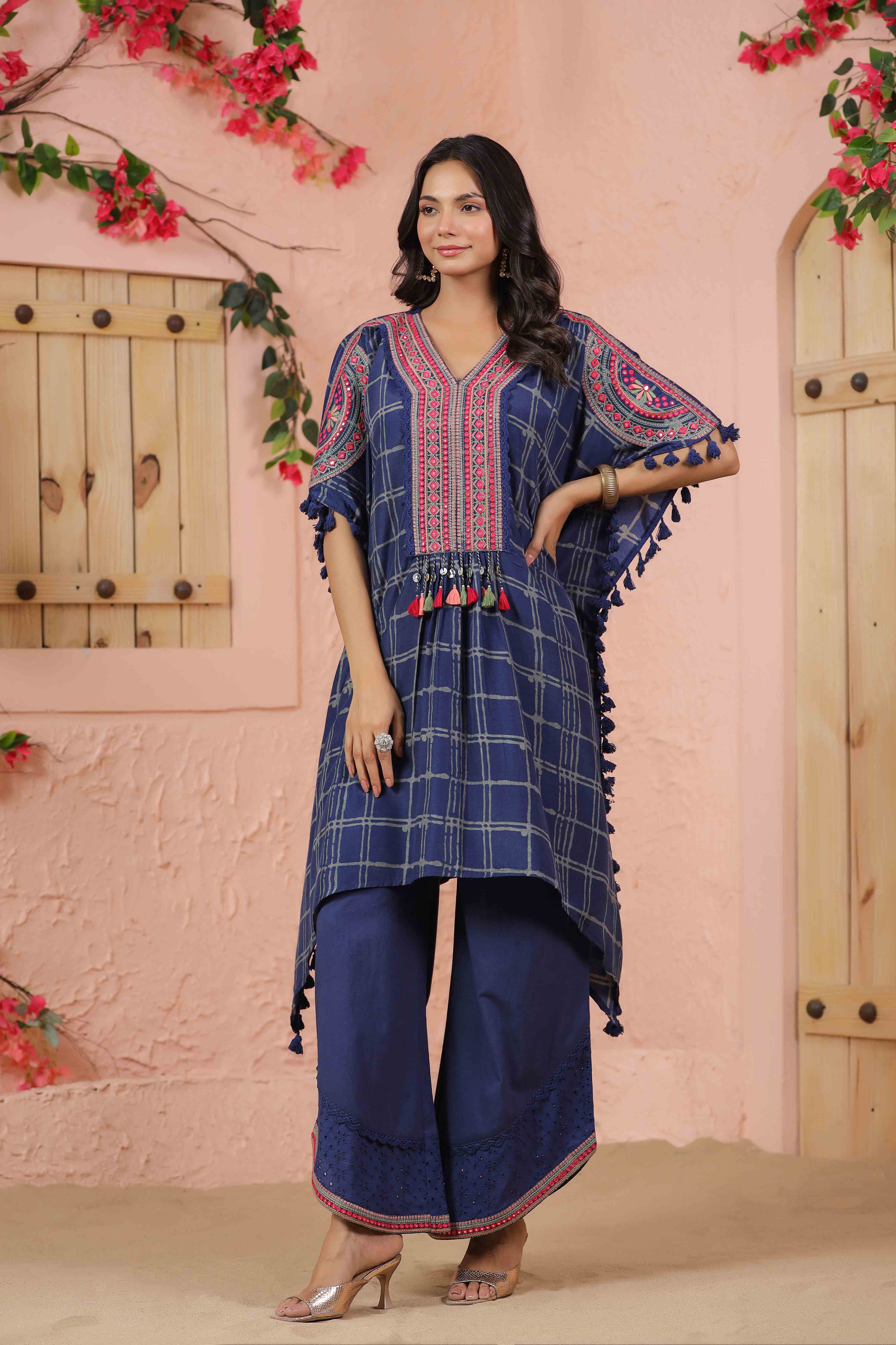 Navy Blue Embroidered Kaftan Set With Purse