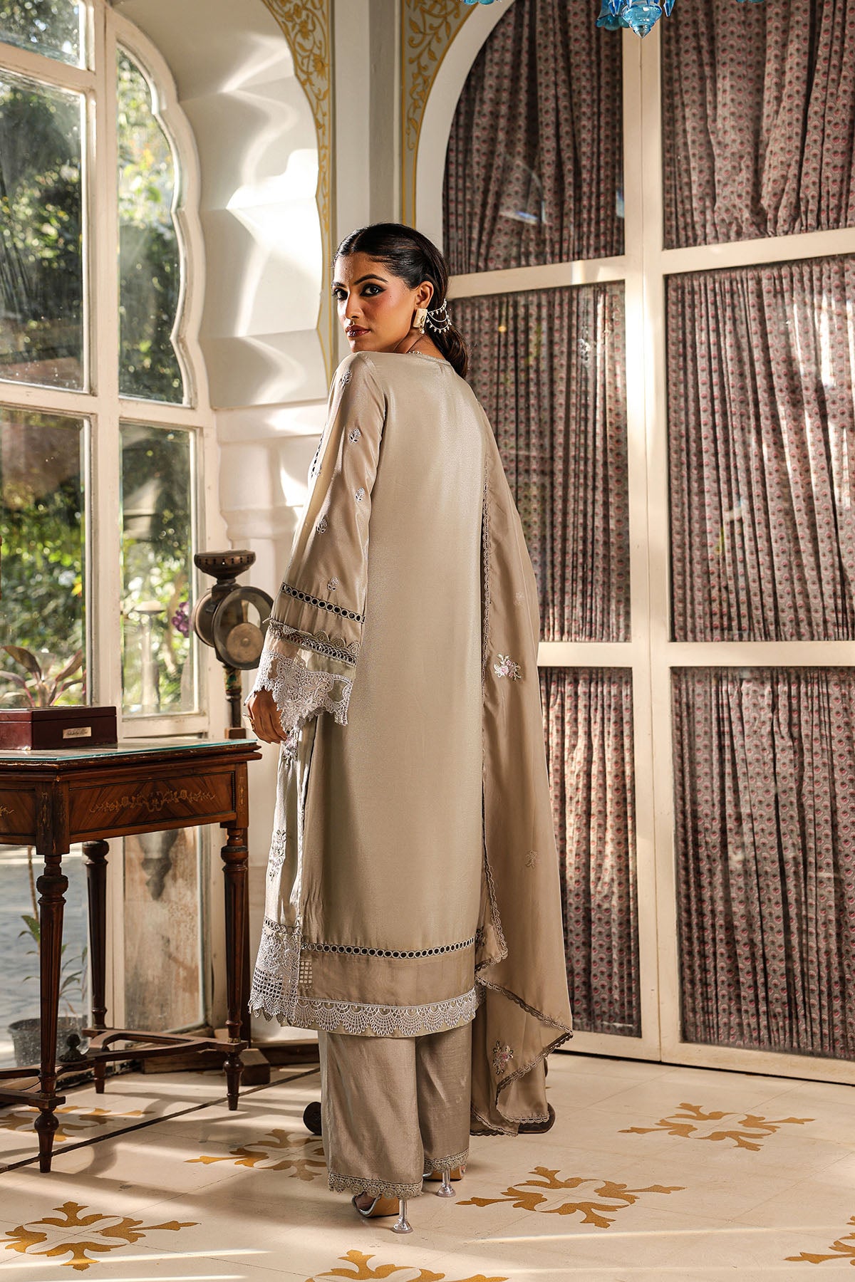 Grey Viscose Crepe Embroidered Pakistani Suit