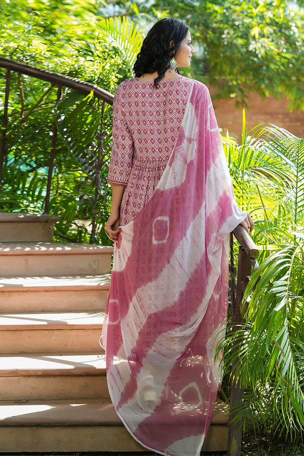 Gajri printed embroidered side slit long kurta with pant and ombre chiffon dupatta - (Set of 3)